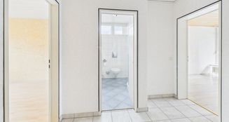 von_poll_real_estate_property_25021049_image_9