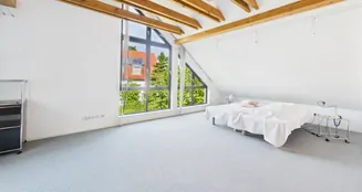 von_poll_real_estate_property_25021060_image_17