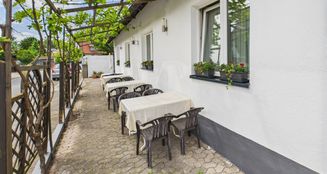 von_poll_real_estate_property_25021046_image_4
