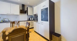 von_poll_real_estate_property_25021058_image_3