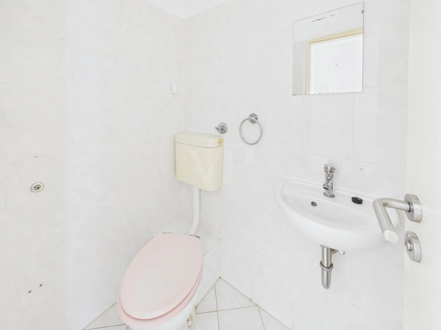 WC (2)