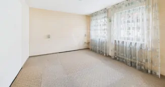 von_poll_real_estate_property_25021090_image_12