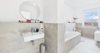 von_poll_real_estate_property_25021081_image_10