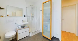 von_poll_real_estate_property_25021074_image_8