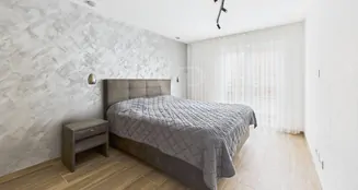 von_poll_real_estate_property_25021073_image_6