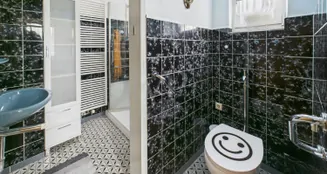 von_poll_real_estate_property_25021080_image_8