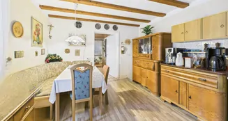 von_poll_real_estate_property_25021080_image_5