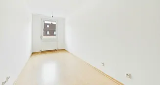 von_poll_real_estate_property_25021079_image_5