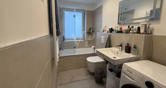 von_poll_real_estate_property_25021083_image_1