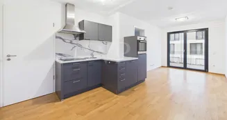 von_poll_real_estate_property_25021089_image_2