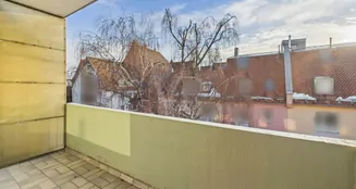 von_poll_real_estate_property_26021004_image_2