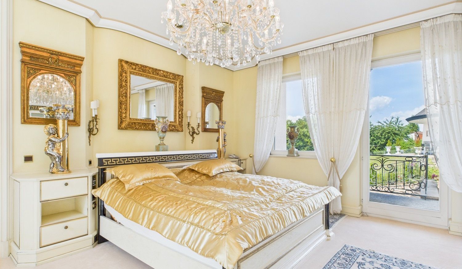 Schlafzimmer