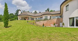 von_poll_real_estate_property_25161017_image_25