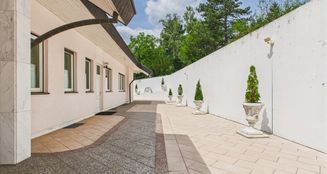 von_poll_real_estate_property_25161017_image_24