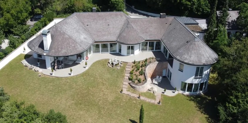 von Poll Immobilien GmbH