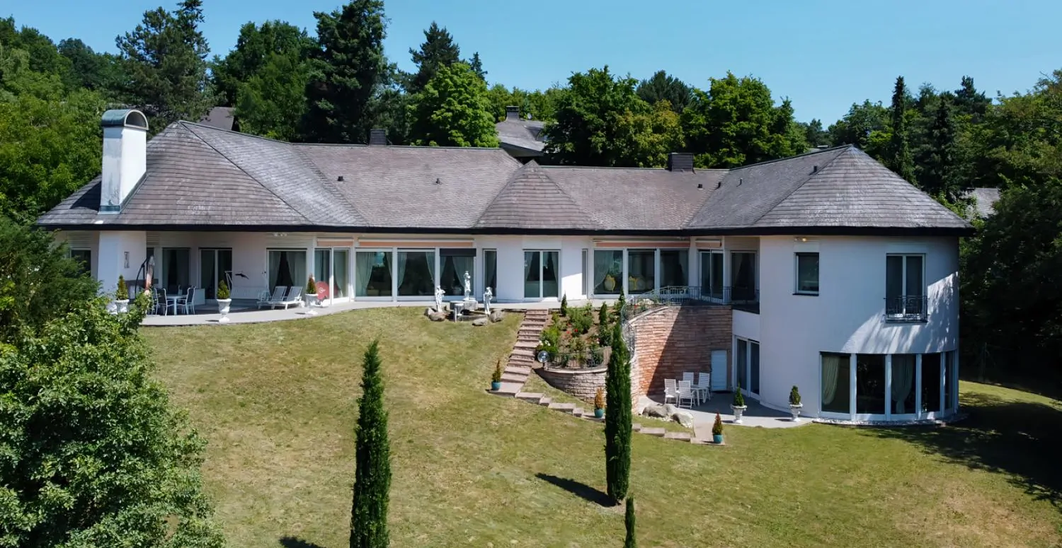 Villa Pilati – Ein architektonisches Unikat für höchste Wohnansprüche