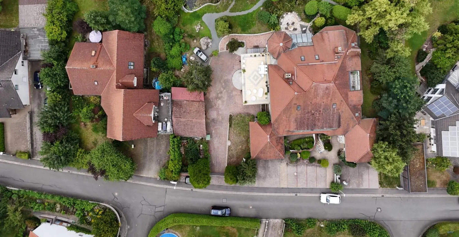 Arbeiten und Wohnen, großzügige luxuriöse Villa, Wohn- und Geschäftshaus zur Selbstnutzung oder Renditeobjekt