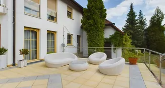 von_poll_real_estate_property_24161033_image_12