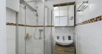 von_poll_real_estate_property_24161034_image_23