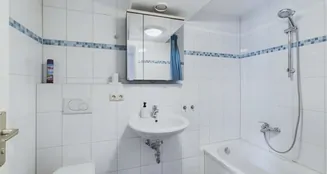 von_poll_real_estate_property_24161034_image_16