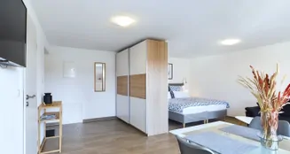 von_poll_real_estate_property_24161034_image_8