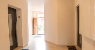 von_poll_real_estate_property_24161034_image_28