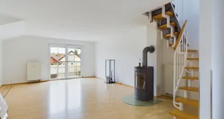 von_poll_real_estate_property_24161038_image_2