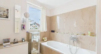 von_poll_real_estate_property_25161038_image_16