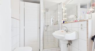 von_poll_real_estate_property_25161038_image_17