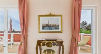 von_poll_real_estate_property_25161038_image_12