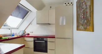 von_poll_real_estate_property_25161005_image_6