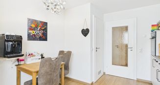 von_poll_real_estate_property_25161012b_image_6