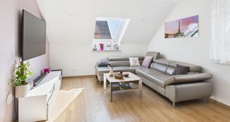 von_poll_real_estate_property_25161012b_image_0