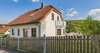 von_poll_real_estate_property_25161023_image_0