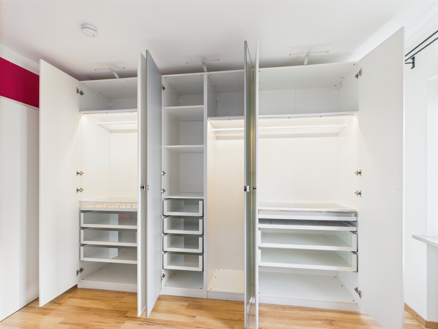 Einbauschrank