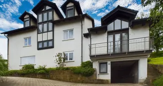 von_poll_real_estate_property_25161027_image_0