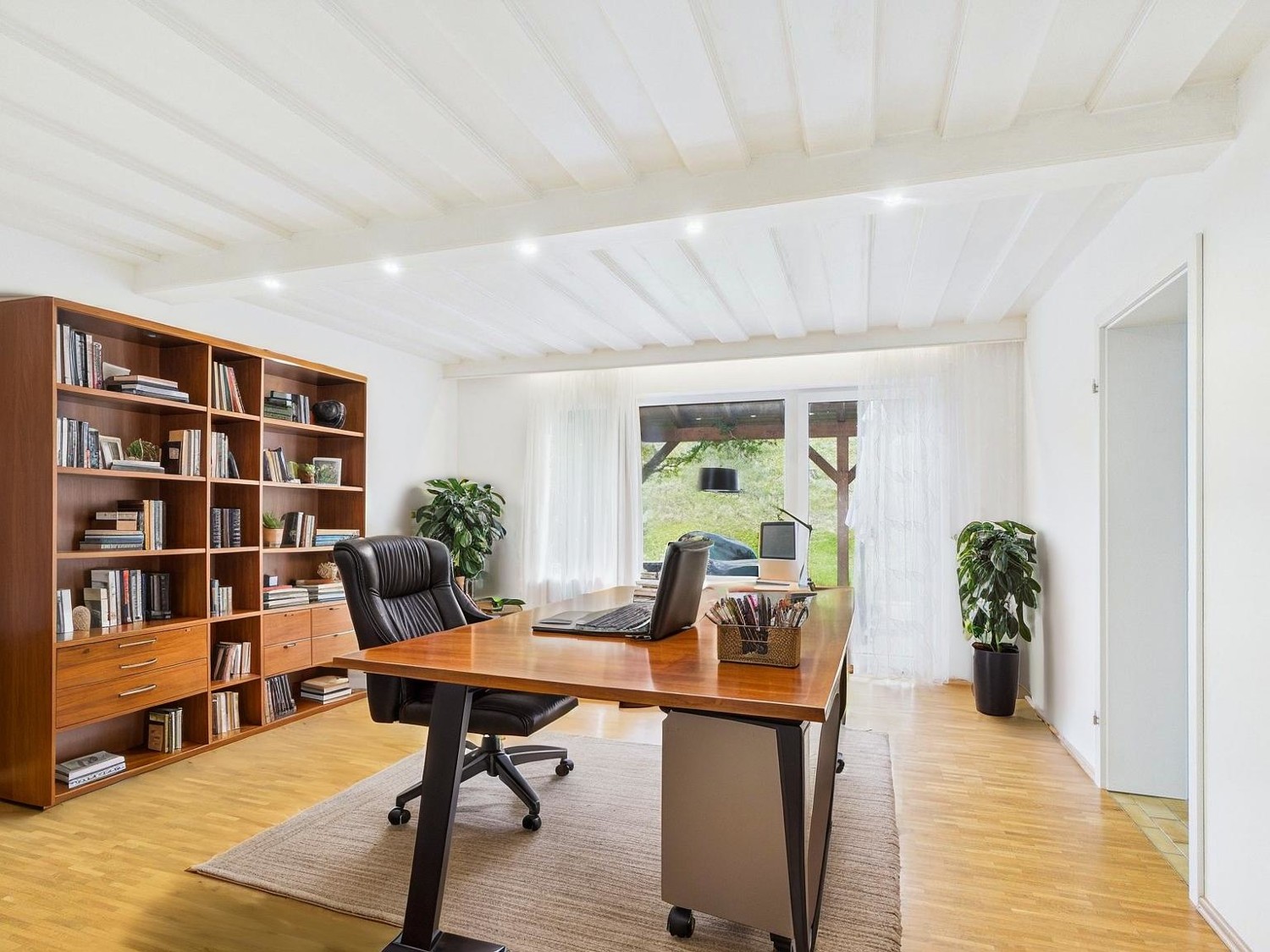 Büro (KI)