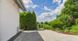 von_poll_real_estate_property_25161034_image_16