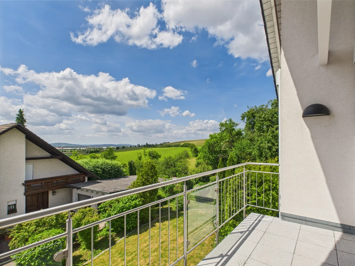 Villa with a view in a green setting, 15km from Bamberg