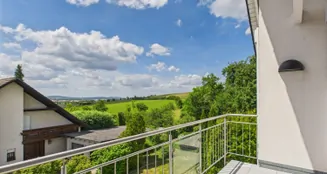 von_poll_real_estate_property_25161034_image_1