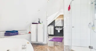 von_poll_real_estate_property_25161034_image_9