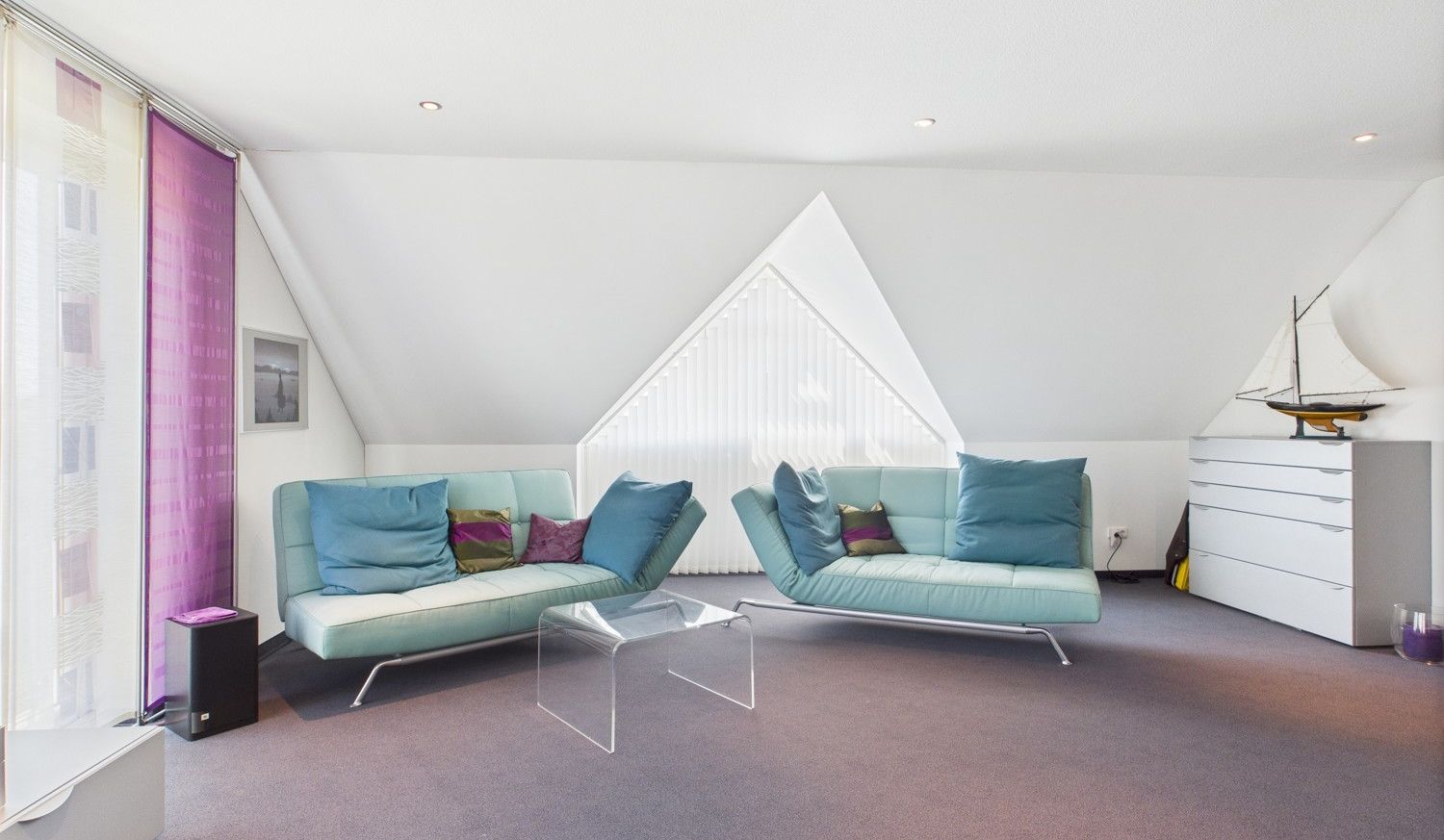 Wohn/Schlafzimmer