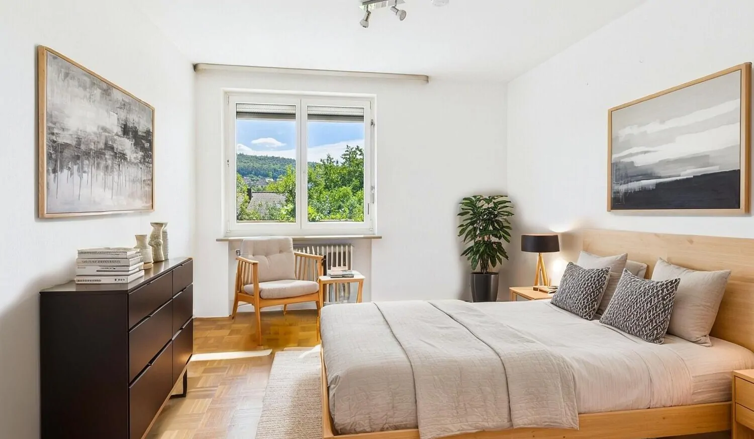 Schlafzimmer 1. OG WHG 2 (KI)