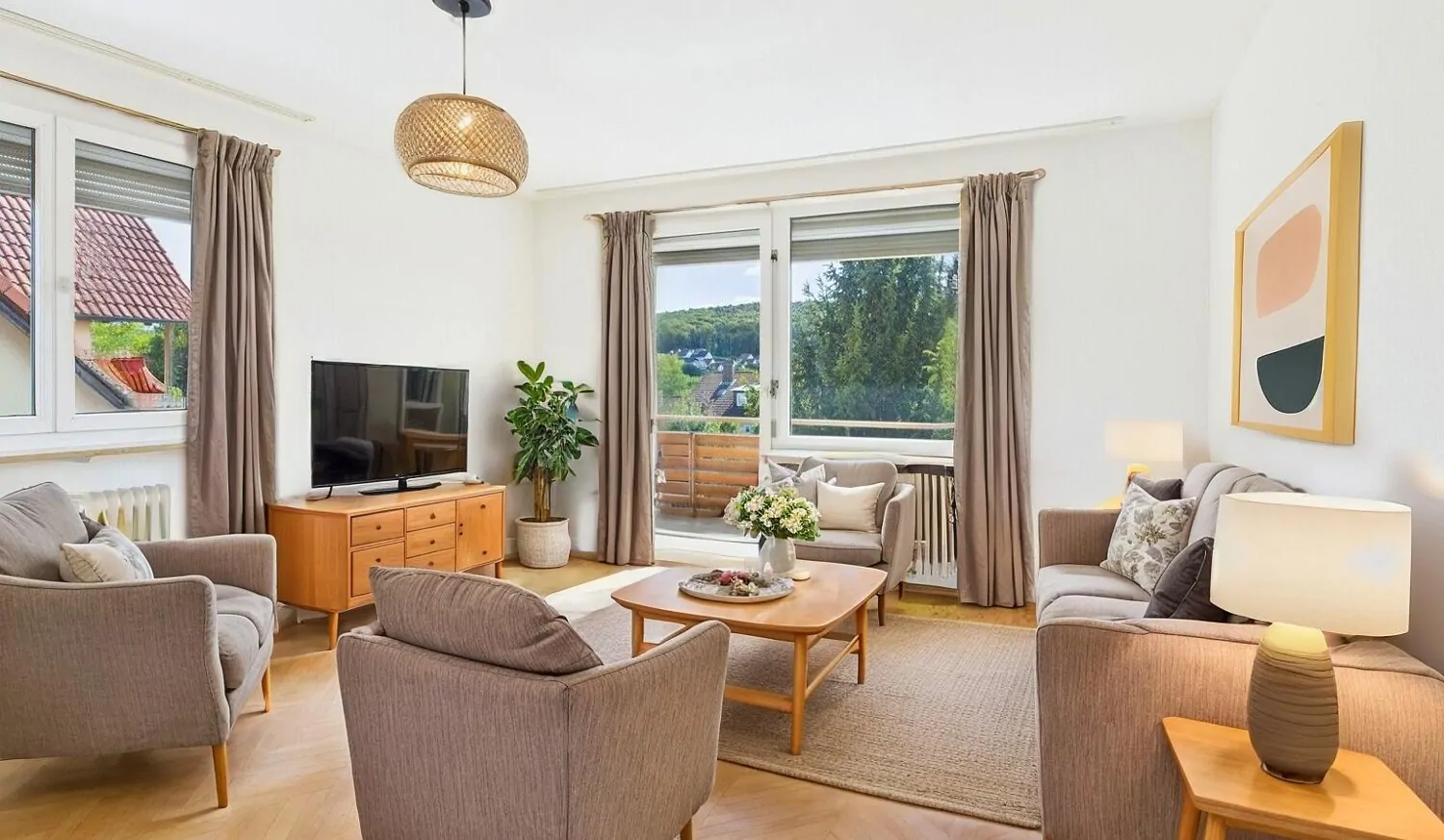 Wohnzimmer 1. OG WHG 2 (KI)