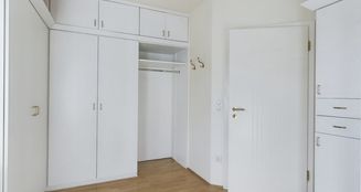 von_poll_real_estate_property_25161044_image_14
