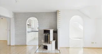 von_poll_real_estate_property_25161046_image_4