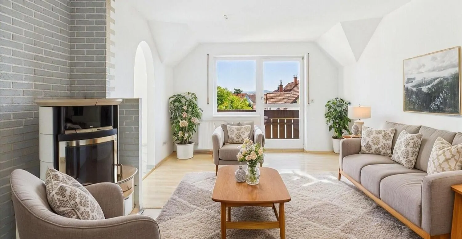 Großzügige Maisonette mit Kamin, Balkon und moderner Ausstattung