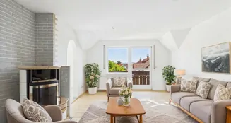 von_poll_real_estate_property_25161046_image_1