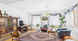 von_poll_real_estate_property_25161049_image_11