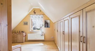 von_poll_real_estate_property_25161049_image_21